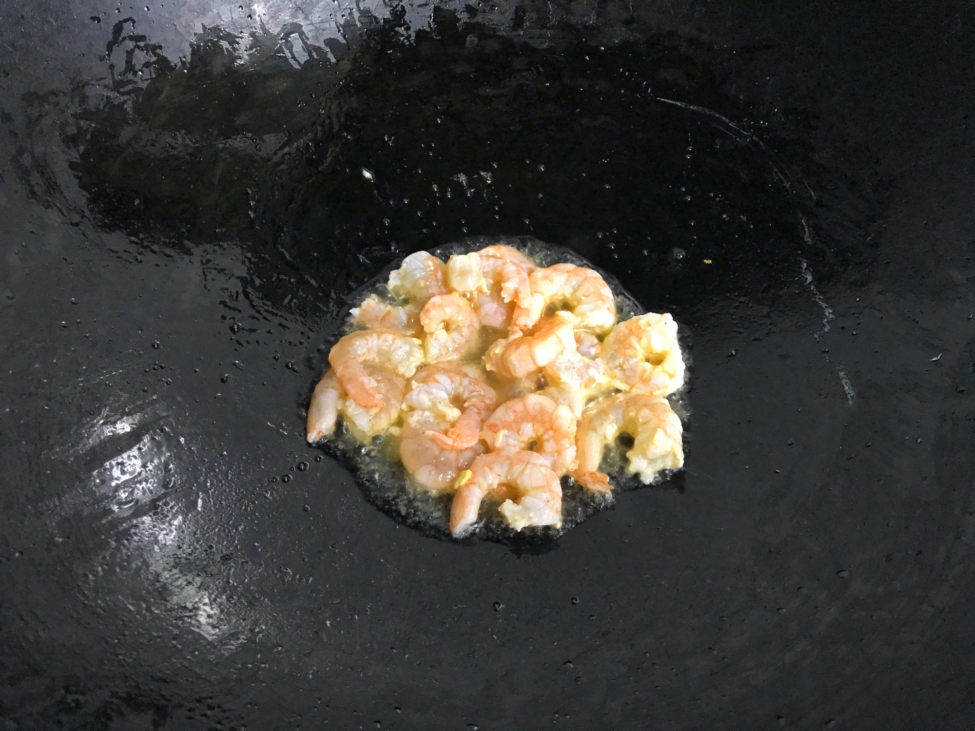 煮意面要不要过凉水？学会小技巧，面条不坨不黏，Q弹爽滑有嚼劲