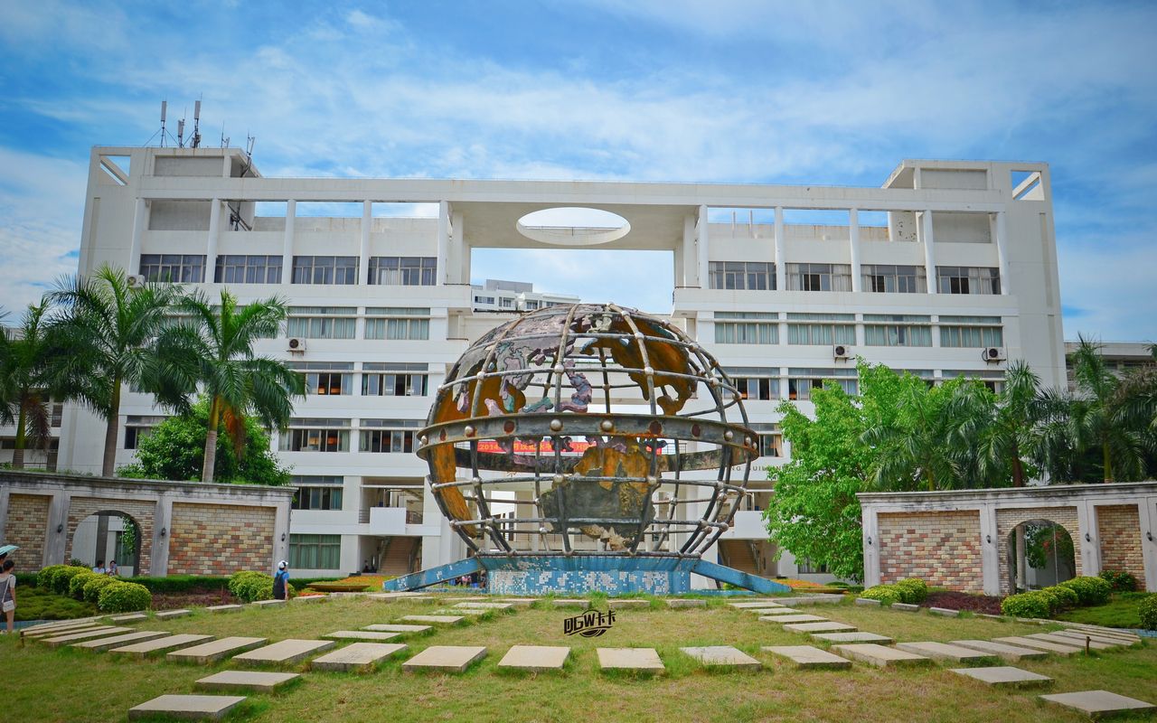 又一批高校申请更名，高考录取分数看涨还是看跌？干货都在这里