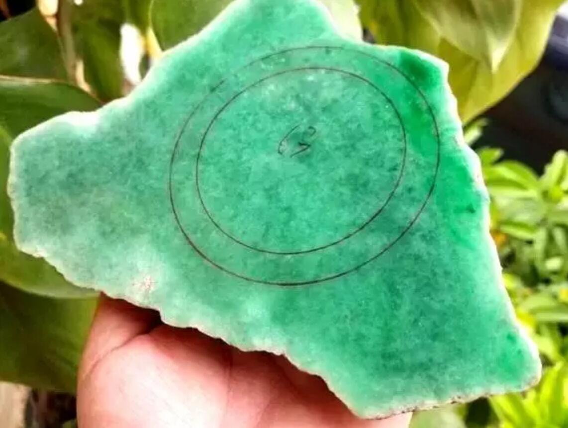 一分钟教会大家如何区分翡翠种水(酸洗翡翠前后对比) 第3张