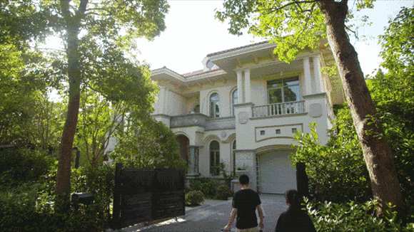 租了3800元1000平方米的海景别墅，上海这一家三个人可以太生活