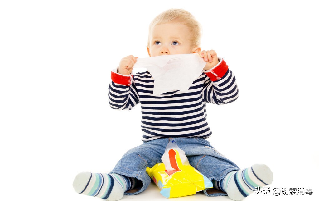 卡瓦布消毒湿巾和酒精进行对比，孰优孰劣