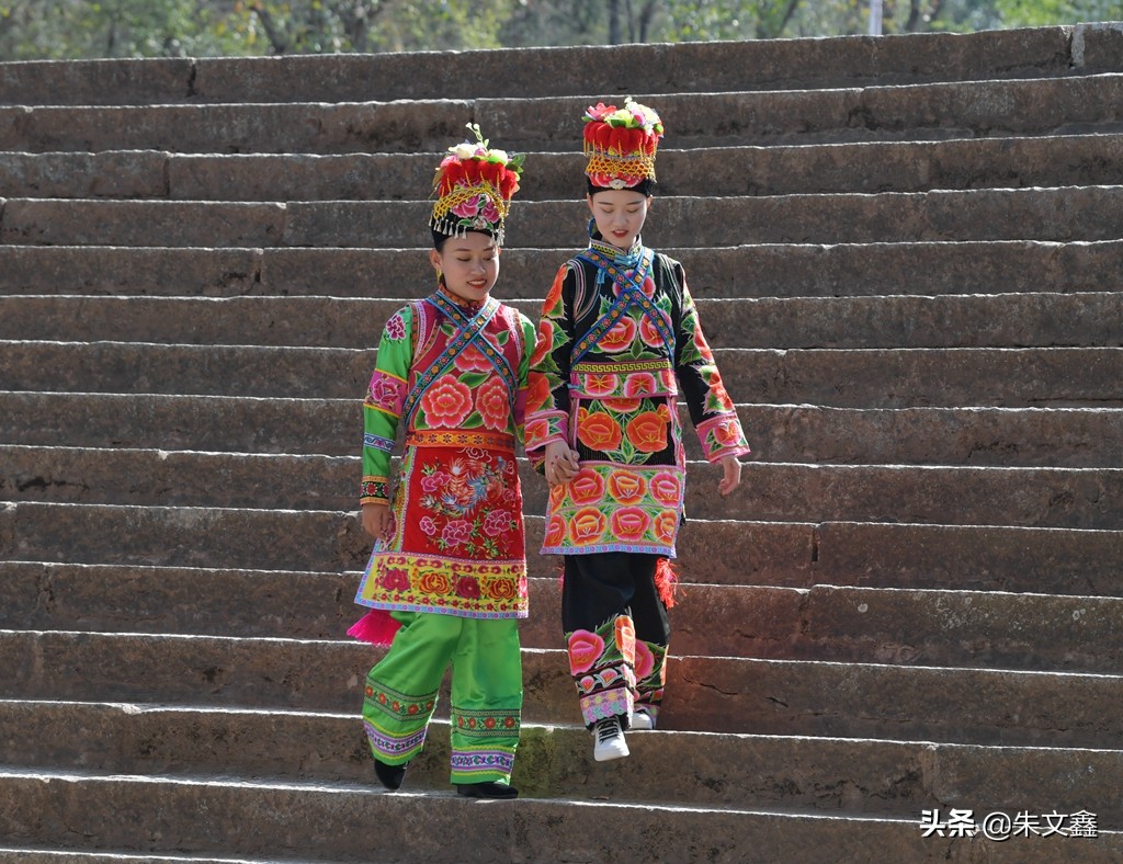 走进千年巍山大小寺，明白了大事不大，小事不小