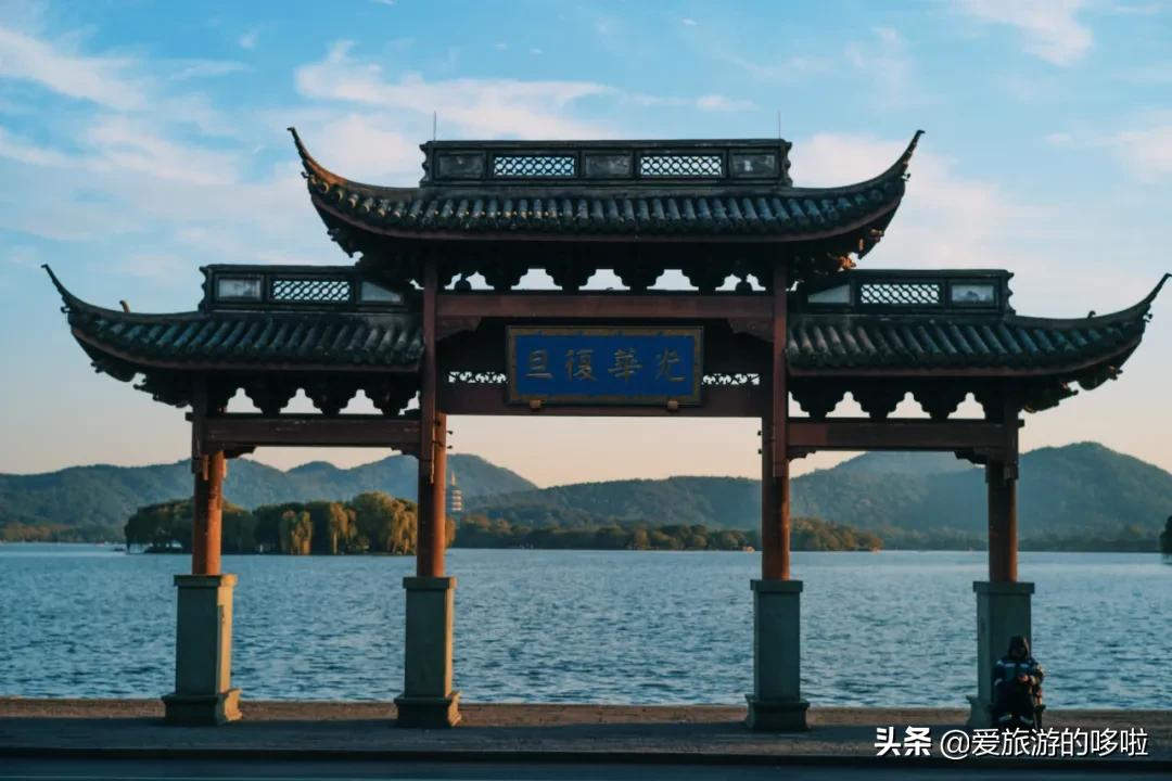 6块钱,包船游西湖
