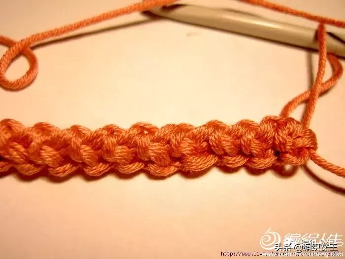 快来学！钩针与缝衣针竟能做出这么美的花边，用手工扮靓你的春天