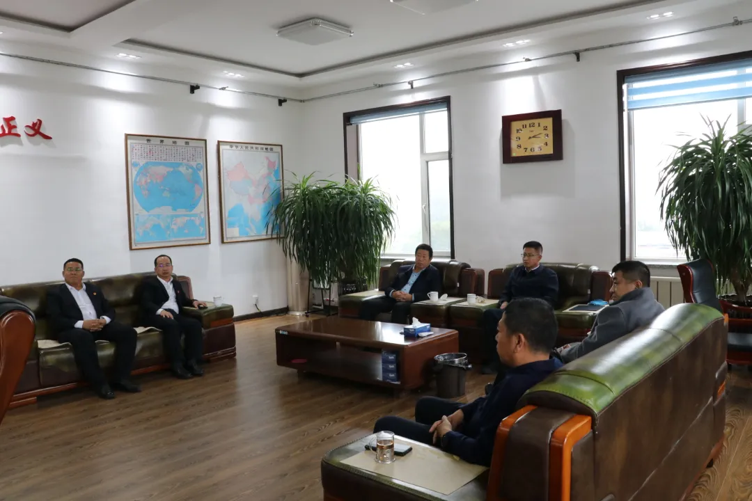 通化市中院领导到辉南县人民法院调研指导工作