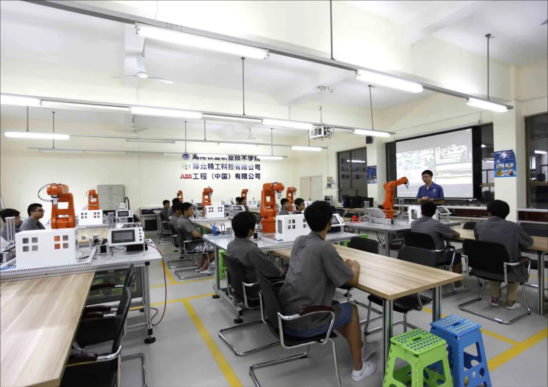 权威发布 | 湖南铁道职业技术学院2021年单独招生简章（参考）