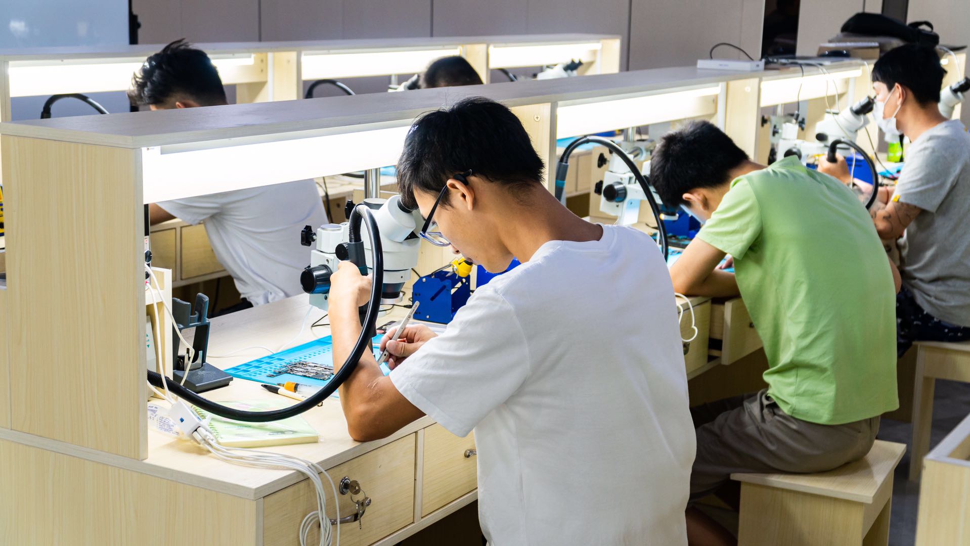 学手机维修培训哪里好-机E堂 手机维修培训行业领头羊