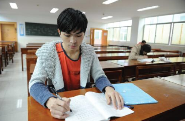 四川曾备受“嫌弃”的大学，如今却让人高攀不起，真是悔不当初