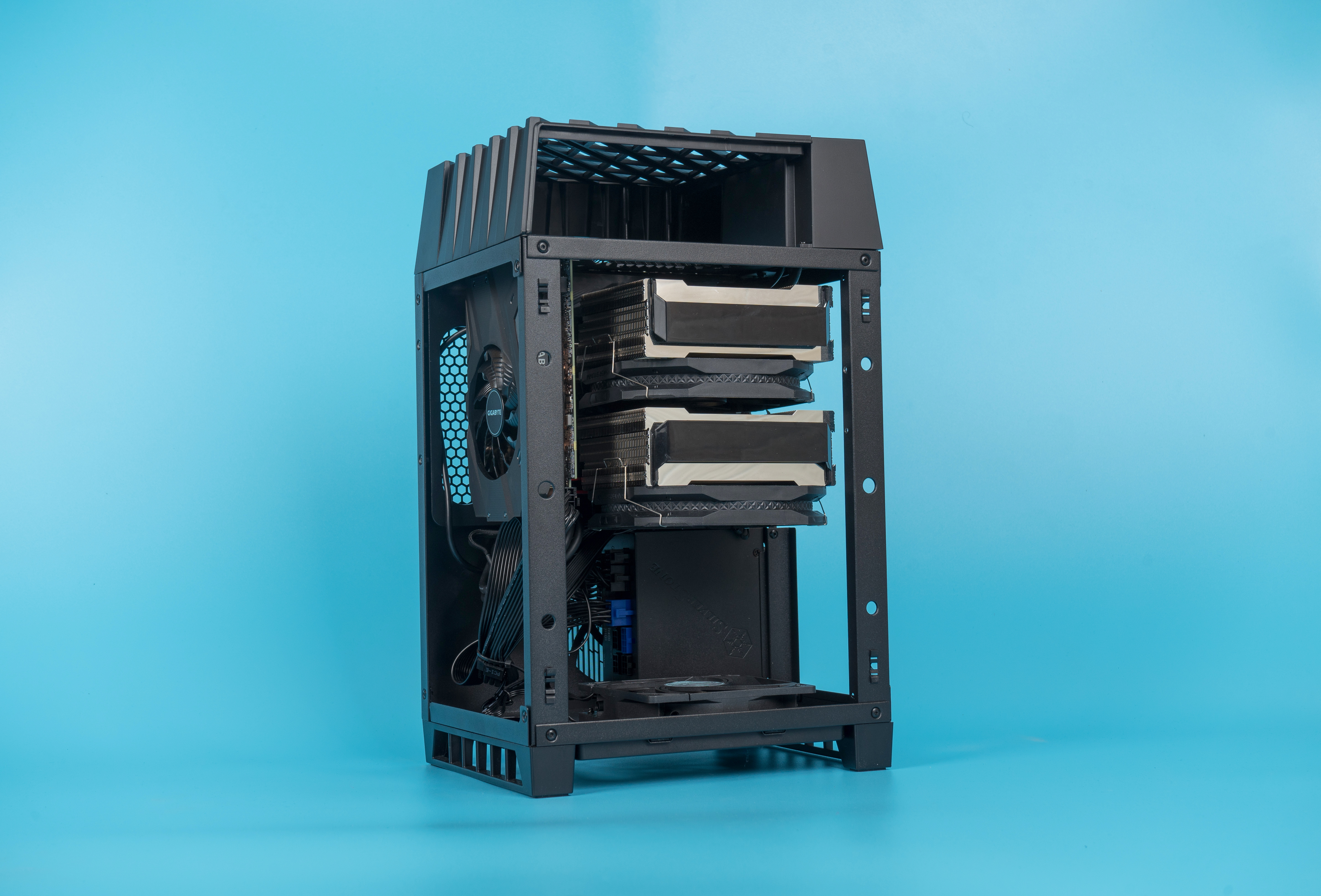 搭建R9 3900X ITX垂直风道机箱，12核PR渲染输出快，超频也无压力