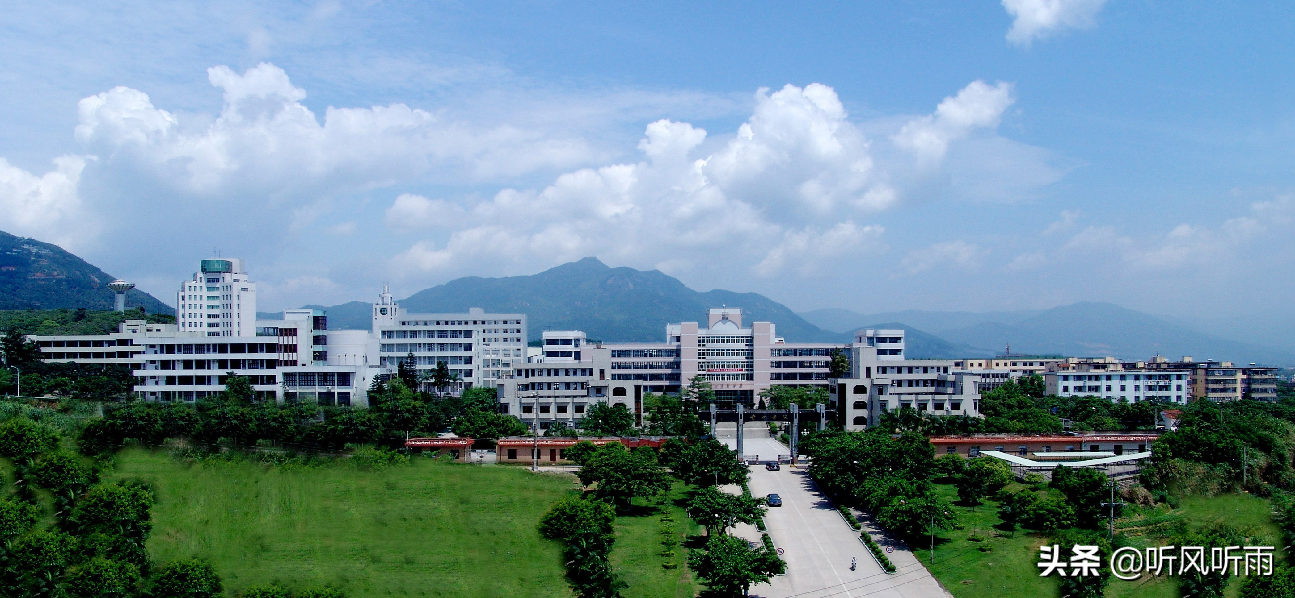 那些年，从“大学”变成“学院”的高校（共计74所）