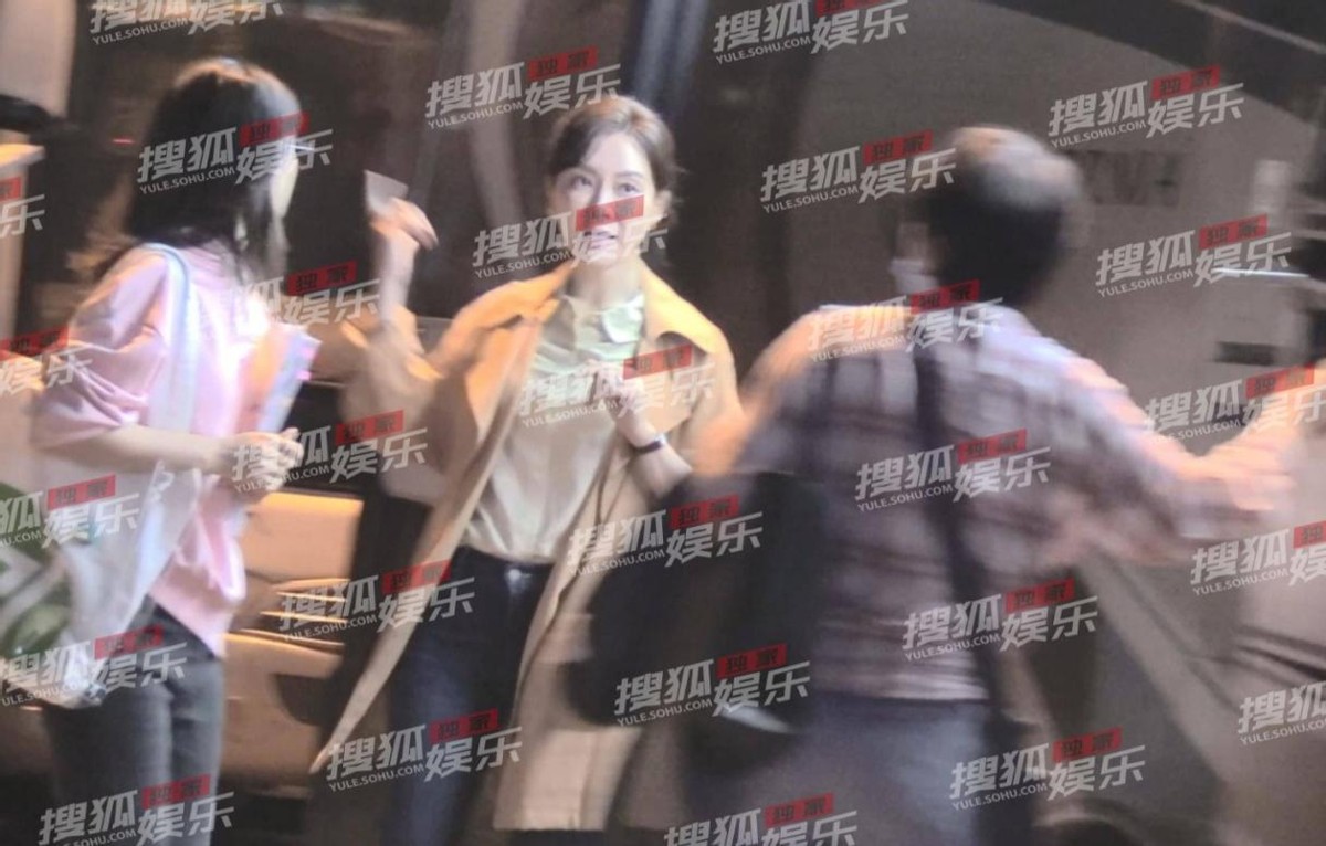 陈数张歆艺马苏罕同框，3人生图状态气质优雅，都市造型精致干练