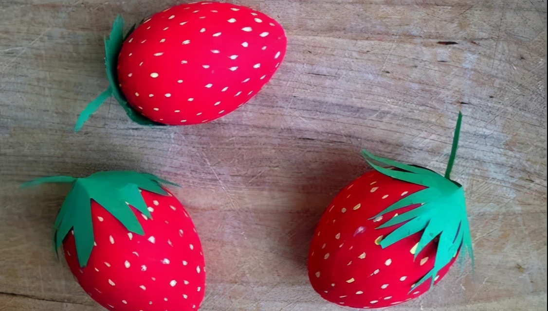 鸡蛋画画(在鸡蛋上画画,充满童趣,大人孩子都喜欢,diy创意手工)