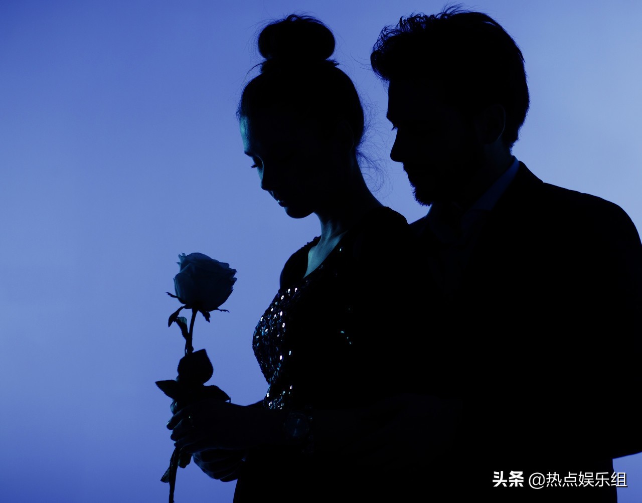 黄奕感情真悲催！陆律师被节目声明“退单”，爆料加码力证是渣男