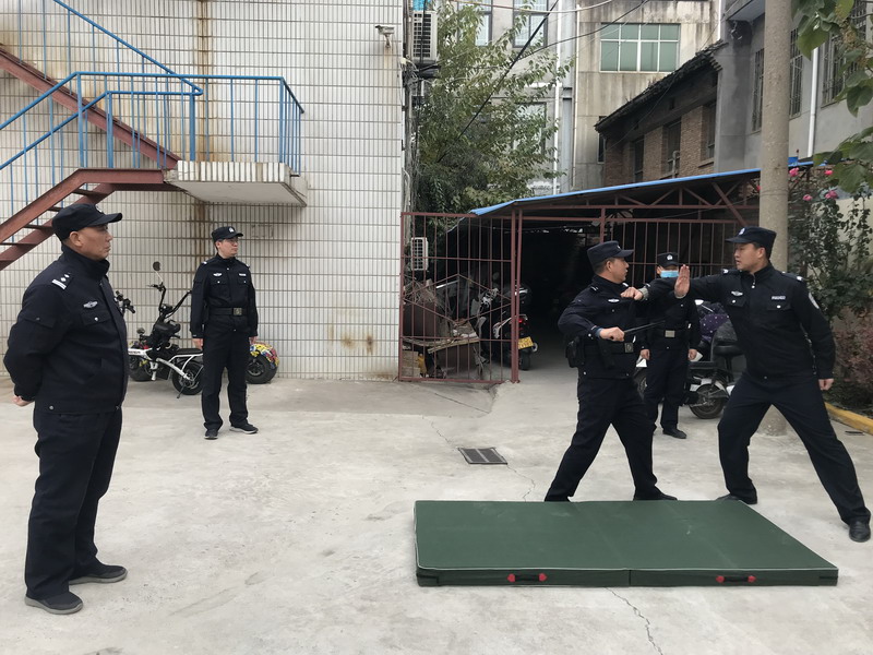 兴平法院：开展警组技能战术、警队常见警情处置等演练