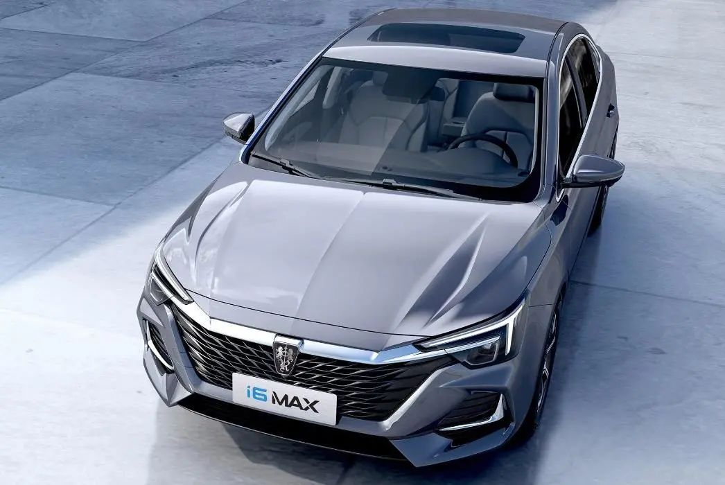 荣威i6 MAX  天幕出行 知你知行