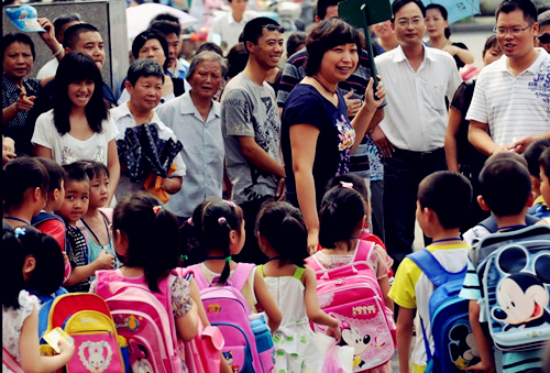 课后延时服务老师尽心尽力，家长却不买账，老师咋这么难？