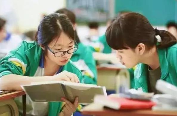 2021年河北高考录取显示，超37万考生无缘本科，本科录取率仅41%