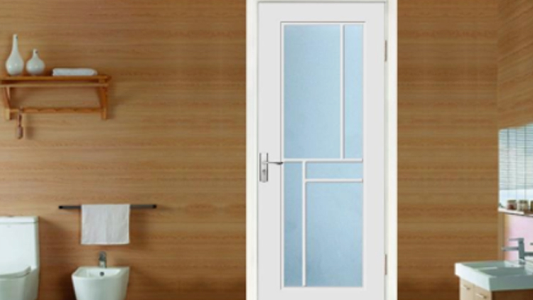 浴室该装玻璃门还是木门?别再让商家忽悠了!