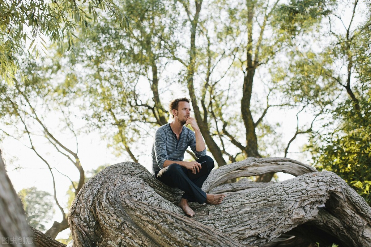 从“三无教授”到诺贝尔奖获得者，屠呦呦除了勤奋还有什么？