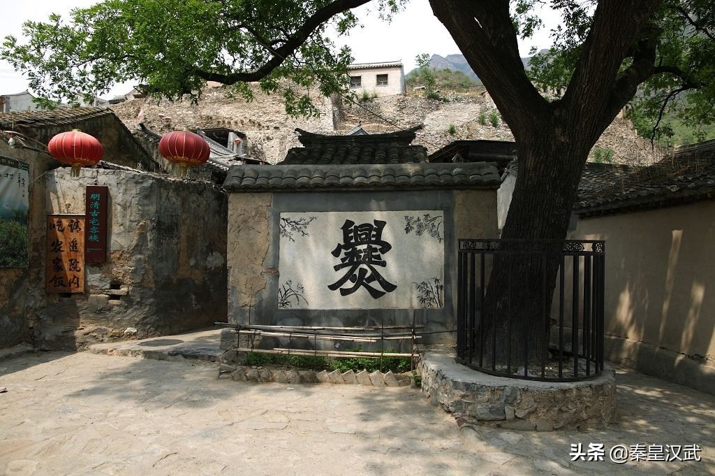诸葛亮南征成就一姓氏，成中国笔画数最多家族，日本人专程来朝圣