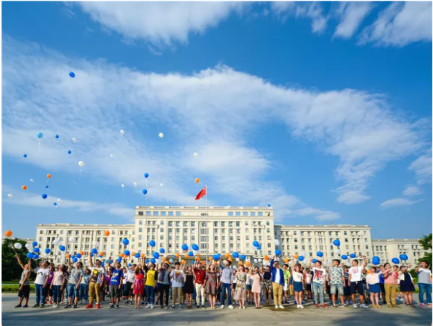 这里，是电子科技大学！