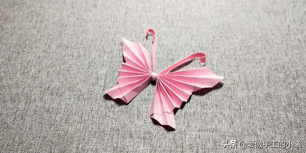 小蝴蝶折纸教程图解，可爱又好折，快学起来教小朋友哦