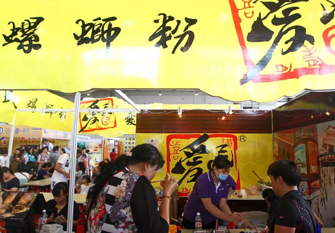 柳州螺蛳粉火了好一阵，到底柳州哪家螺蛳粉最正宗？