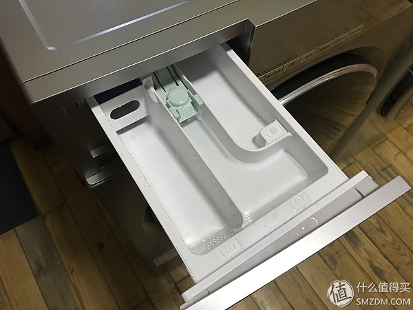 洗衣机：有容乃大 四千元10kg哪家强？松下、LG、三星对比横评