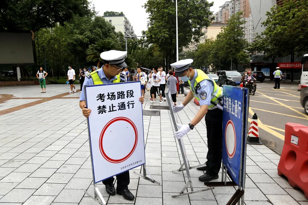直击高考现场！云阳以最严举措，守护每位考生的梦想！