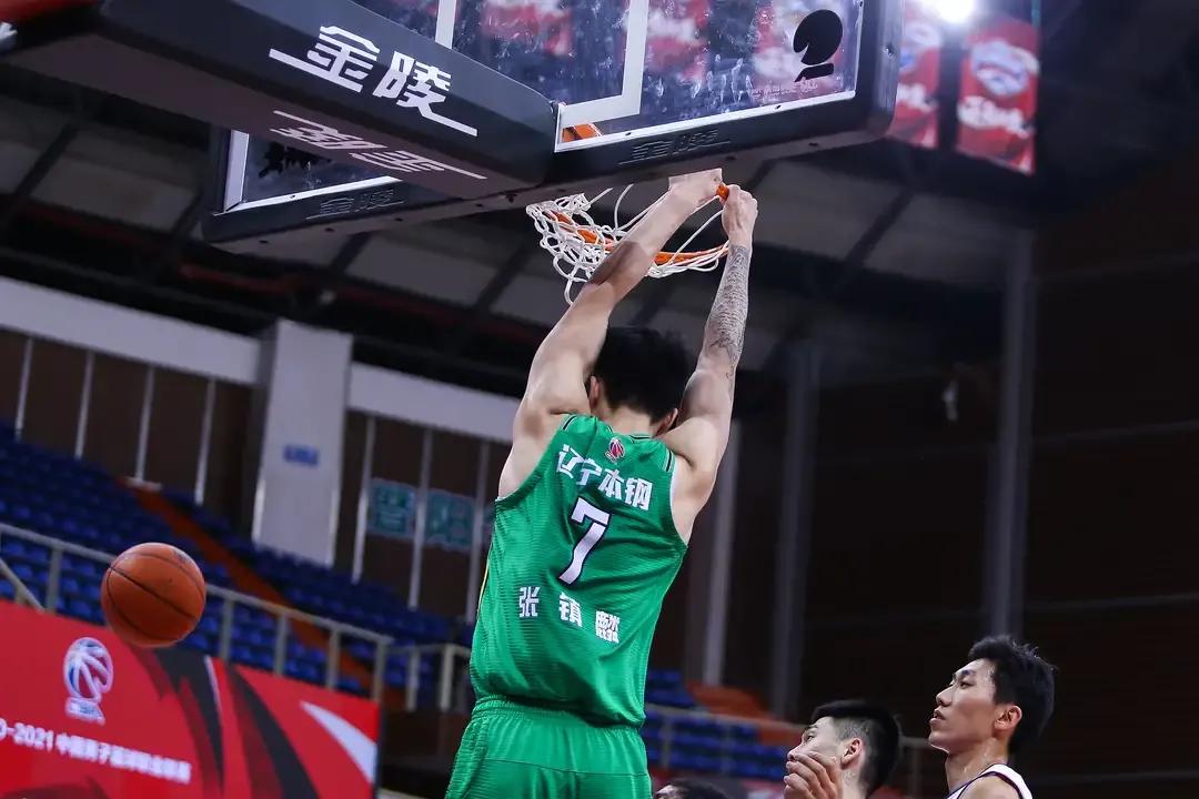 张镇麟为什么不去nba选秀(张镇麟去NBA？七原因证明没希望，朱八易九丁外援都是难过的山)