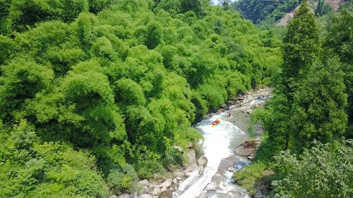 均温20℃！周边7个耍水宝地，冲浪滑水观瀑，最快1h清凉度夏