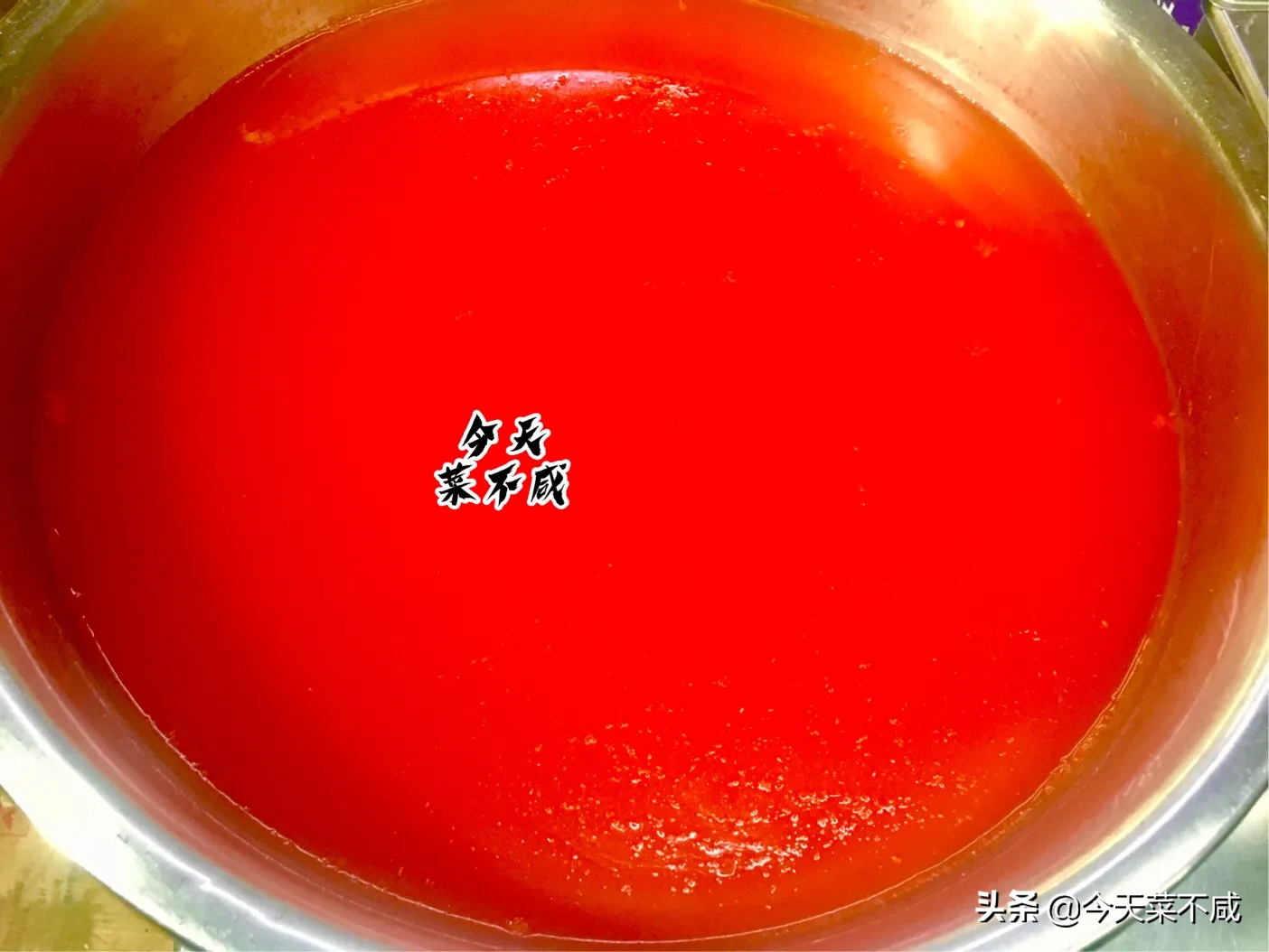 冰粉粉怎么做冰粉视频（夏天出汗喝它既解暑又降火）