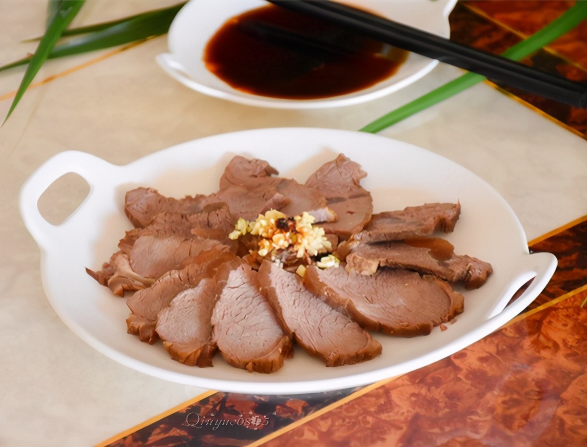 传统老祖宗秘制酱牛肉做法