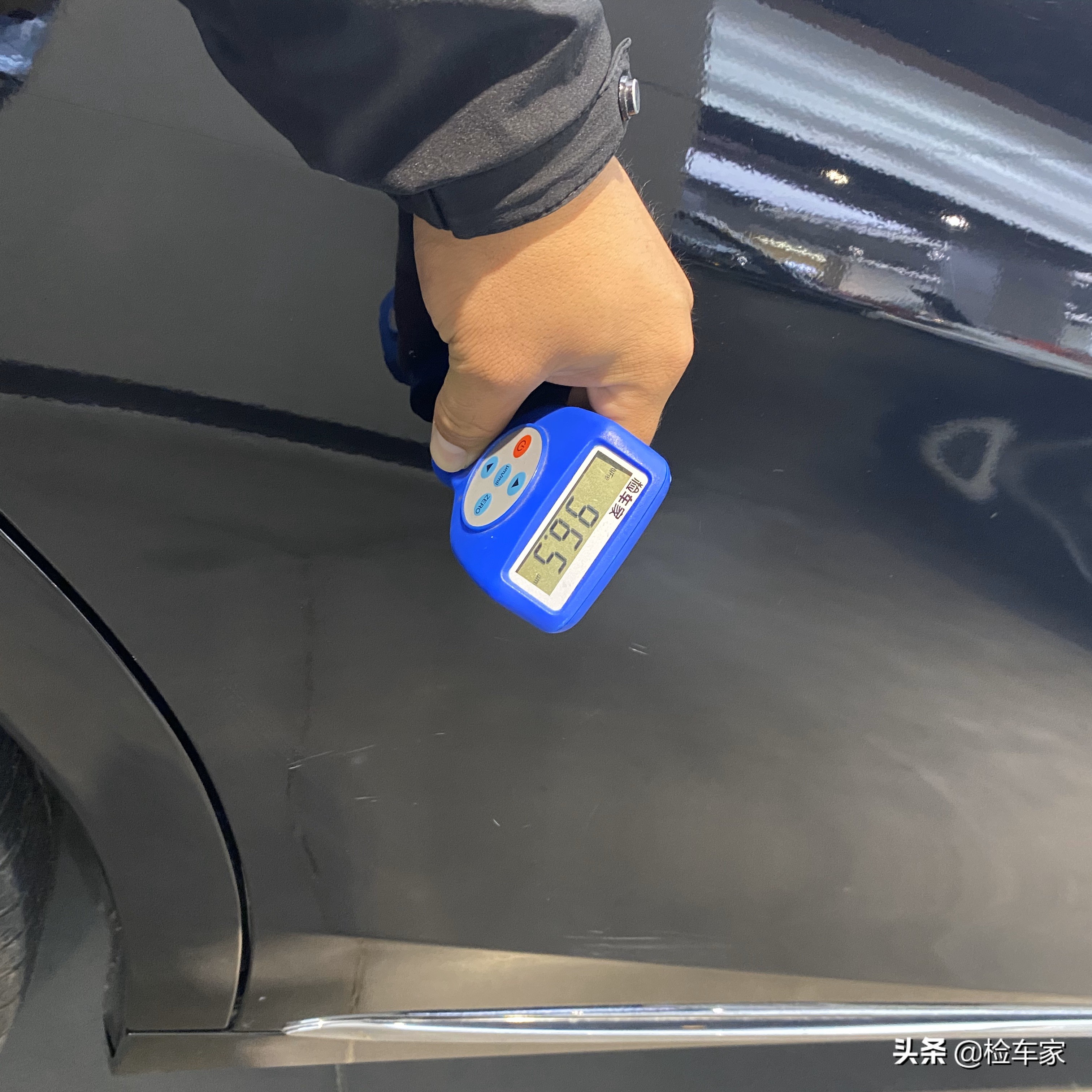 奔驰S级车主来帮忙，这台五年的S320值不值60万？网友：大实话
