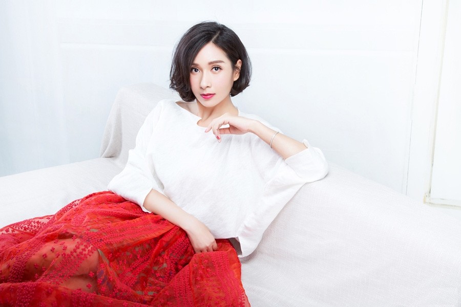 上到87岁，下到46岁，曾貌美如花的10大女港星，至今未婚
