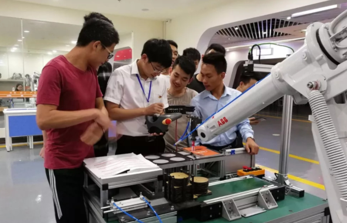 工科和理科区别很大，专业方向不同就业千差万别，别傻傻分不清楚