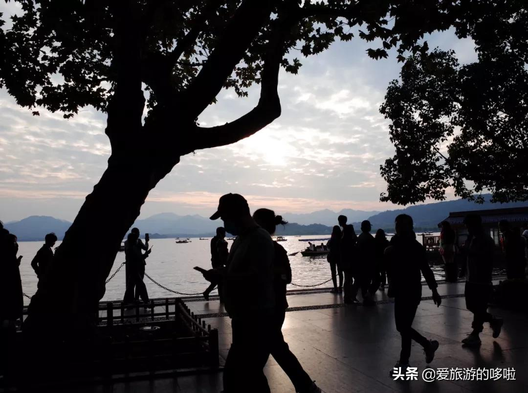 6块钱,包船游西湖