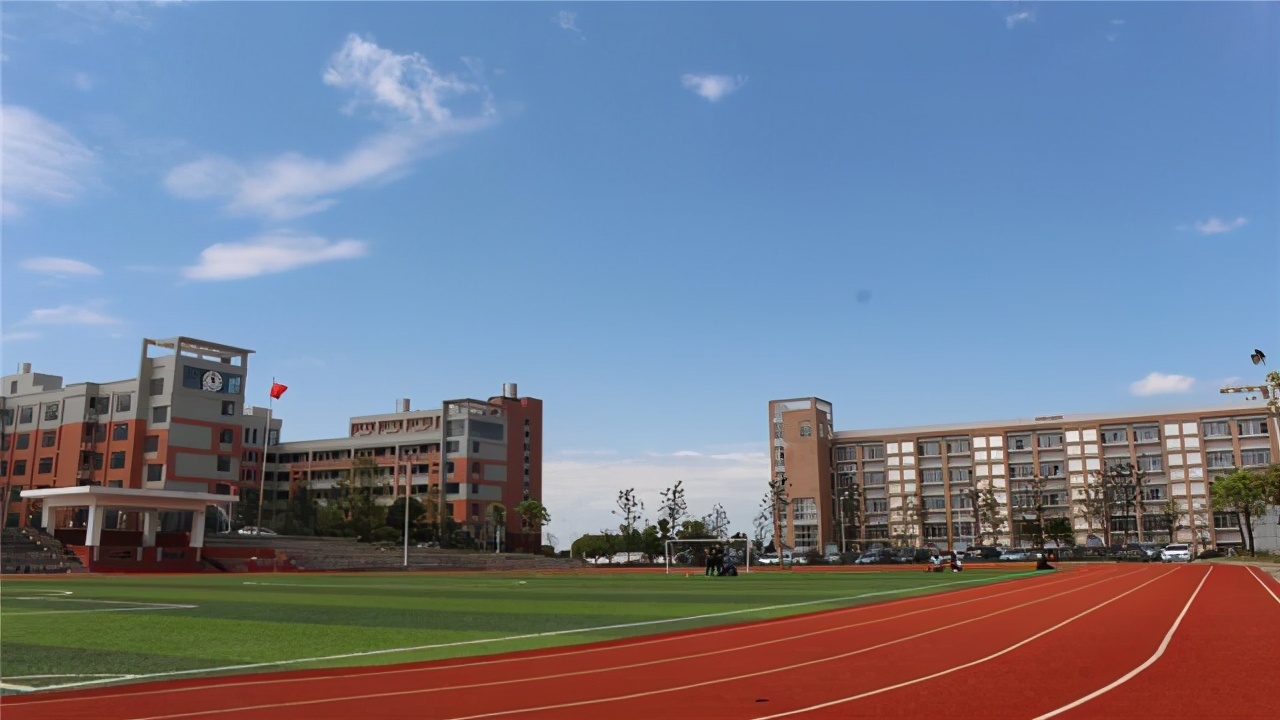 湖南长沙这3所“民办”中学！录取要求高，学费低，学子有福了