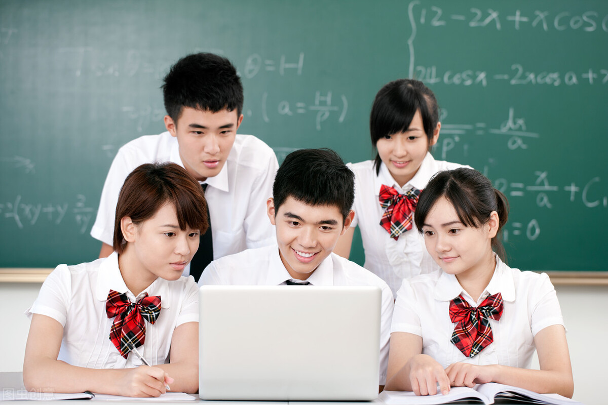 家有高中生（7）：高中生眼中的老师们，每一位都自带光环