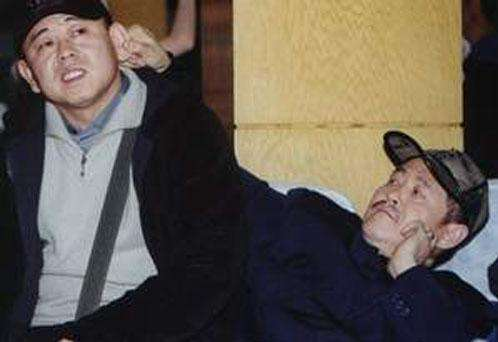 拒绝赵本山拜师潘长江，搭央视李咏走红的魏三，为何越来越“糊”