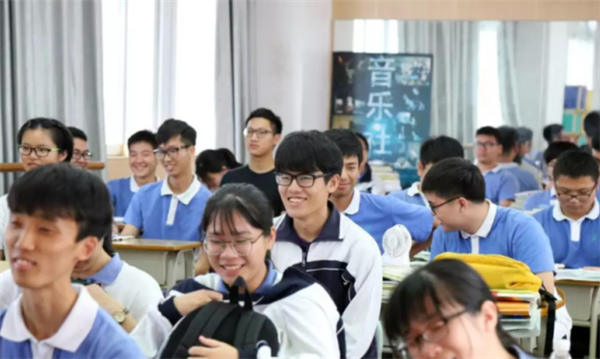 高考新增“身份限制”，艺术考生范围缩减，体育生或迎来福音