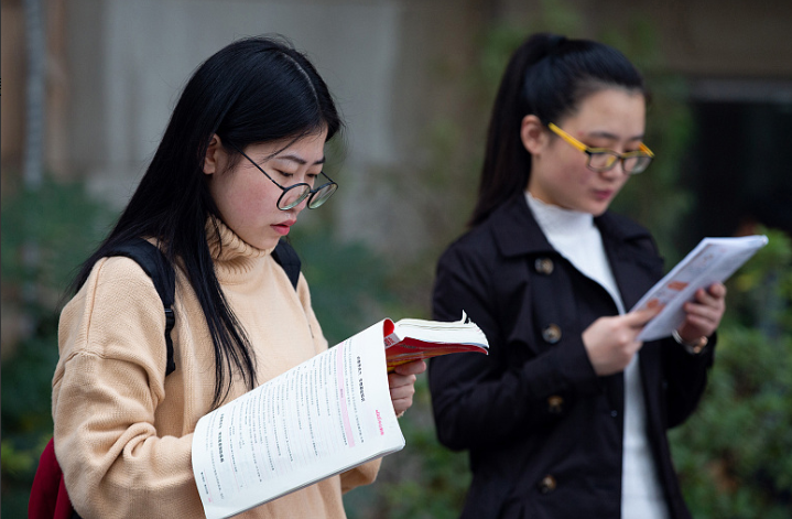 公务员将迎来“大改革”，铁饭碗将被打破，但年薪有望超过30万