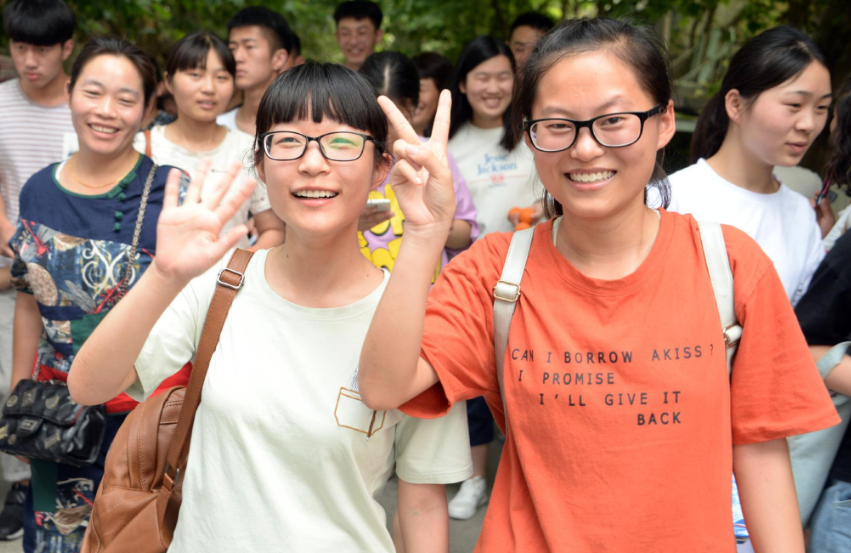 辽宁这所大学退步明显，曾是全国重点高校，如今没落为普通本科