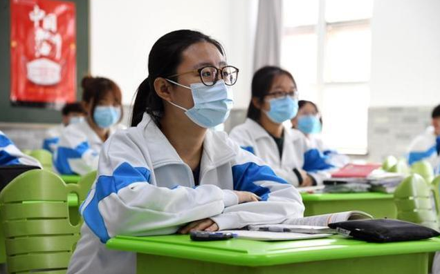 2022届高考生迎来坏消息，教育部表态，不允许这几类学生参加高考