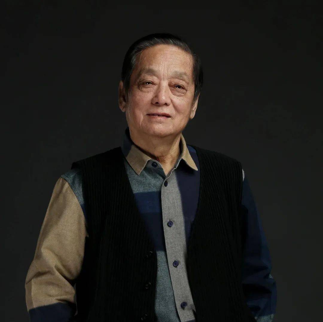 清华教授82岁喜得贵子，6段情史都是大美人！网友：为啥在美国生