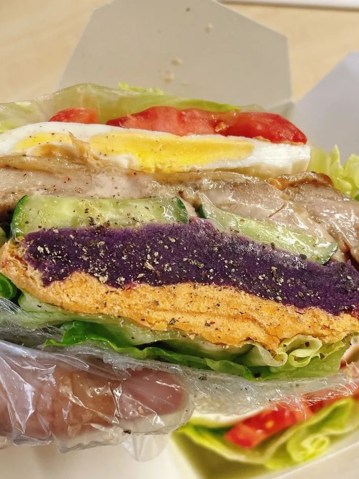 流心咸蛋黄、绵密厚芋泥，深圳这5家三明治料多到包不住