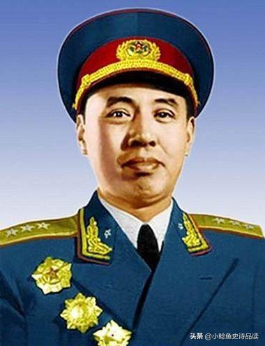 黄埔军校,他们分别是:陈奇涵上将,陈明仁上将,周士第上将,张宗逊上将