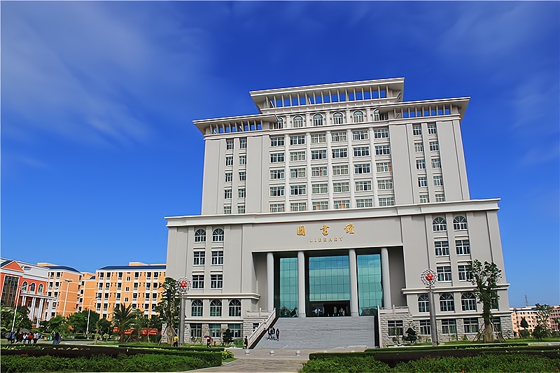 广东一所大学迎来新校区：四方共建，投资52.08亿元，秋季启用