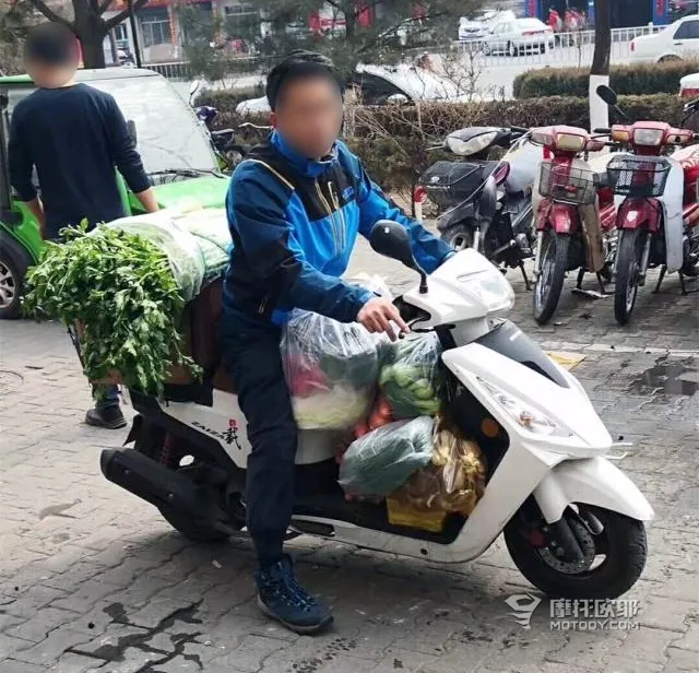 为老爸选一台陪他到老的摩托车，50cc排量还有什么可以选？