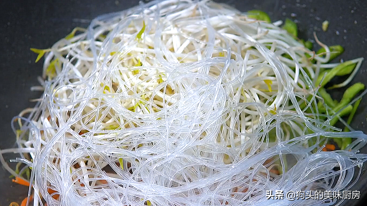 把合菜卷成卷，不爱吃菜的都爱吃，鲜美营养，蔬菜主食一个搞定